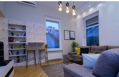 Sarajevo House | Classy Downtown Apartment In Sarajevo