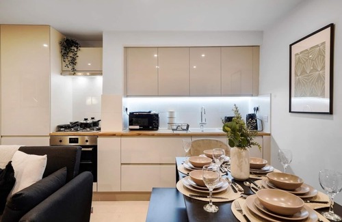 Kilburn House | Classy House in Maida Vale - Private Garden