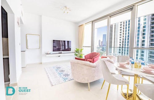 Bur Dubai Apartment | Classy One Bedroom Apartment in Downtown
