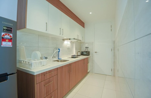 Bukit Bintang Condo | Classy Room KLCC Pavillion Bukit Bintang 500m MRT