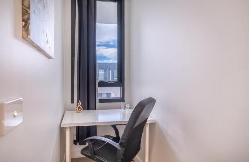 Clayton Apartment | Clayton Beautiful 2br1ba Apt Near Monash Parking