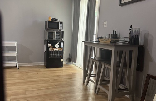 Dumfries Apartment | Clean and cosy 1-bedroom apartment