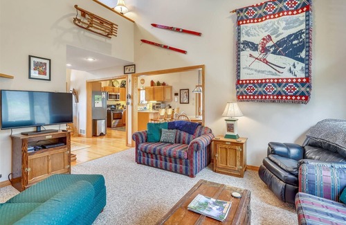 Timberline House | Clean, comfortable, convenient townhome is an excellent vacation location!