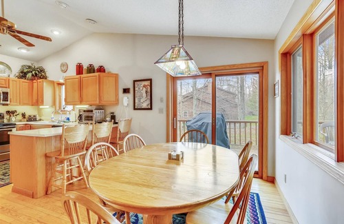Timberline House | Clean, comfortable, convenient townhome is an excellent vacation location!