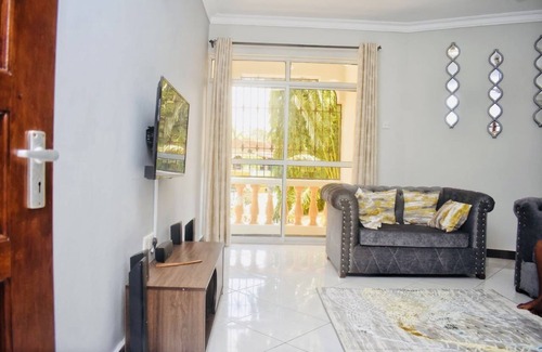 Mombasa Apartment | clean cosy.
