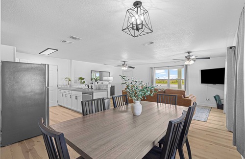 Ocala House | Clean Cottage - 6 Minutes to World Equestrian Center!