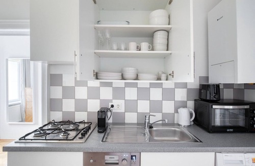 Weißgerber Apartment | Clean Landstraße 1BR w/Elevator, nr Restaurants, by Blueground