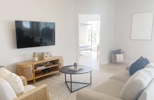 Crown Pointe Villa | Clean, modern, sophisticated finishes---Lakeview Sunsets EVERYNIGHT