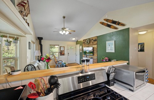 Tuolumne Cabin | Clean Mountain Cabin- Yosemite, Dodge Ridge, Pinecrest Lake