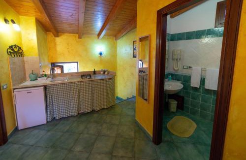 Ustica House | Clelia Case Centro Storico