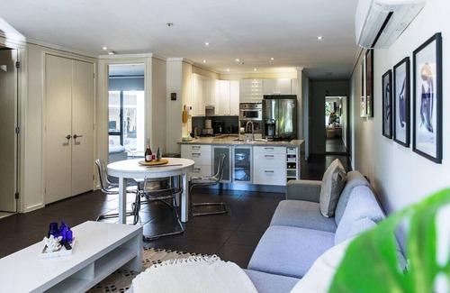South Melbourne Apartment | Cleo, Indoor pool and gym. Central location