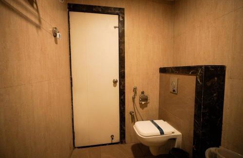 Shimoga Hotel | CLIFF EMBASSY BANQUET AND SUITEs