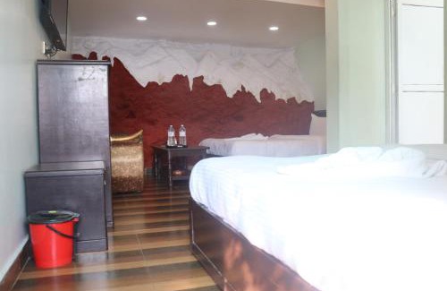 Pokhara Hotel | Cliff lake hotel cafe and bar