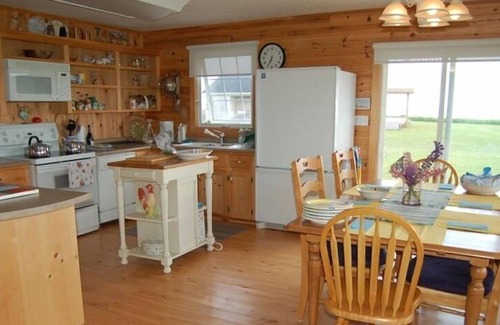 DeSable Cottage | Cliff-Top Cottage on the Ocean!