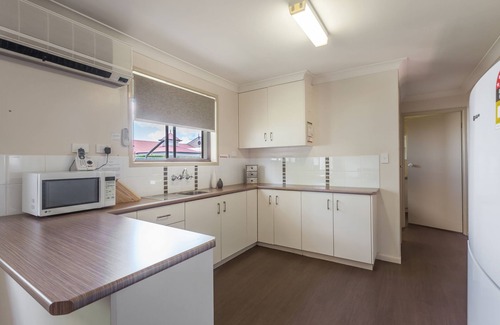 Harristown Hotel | Clifford Gardens Motor Inn