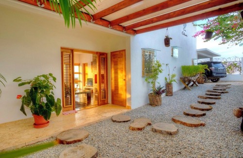 Las Terrenas Villa | Cliffside Villa with Infinity Pool Amazing Panoramic Views and close to Beaches.