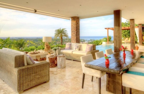 Las Terrenas Villa | Cliffside Villa with Infinity Pool Amazing Panoramic Views and close to Beaches.