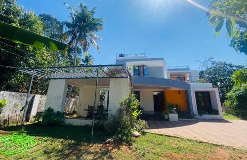 Varkala Hotel | Clifftop