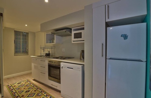 Clifton Apartment | Clifton 1st Beach Studio