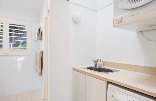 Killcare House | 'Clifton - Coastal Views' by Accom Holidays