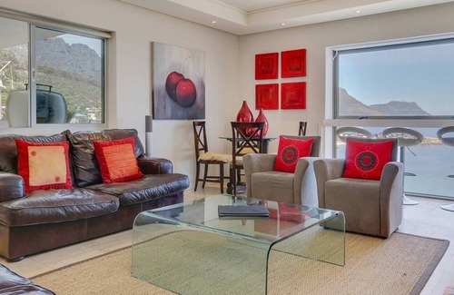 Clifton Apartment | Clifton Penthouse with Uninterrupted Sea Views