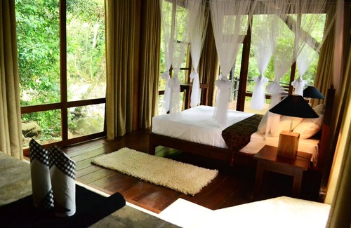 Ella Cabin | Clio Ella Adventure