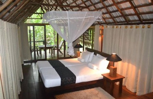 Ella Cabin | Clio Ella Adventure