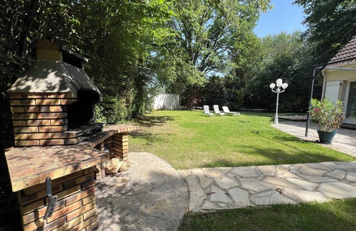 La Houssaye-en-Brie Villa | Clos des chênes - Villa 14Pers - Near Disney & Paris