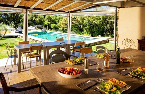 Lacoste Bed & Breakfast | Clos des Coustoulins