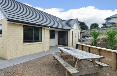 Ruakaka House | close to beach spacious and affordable