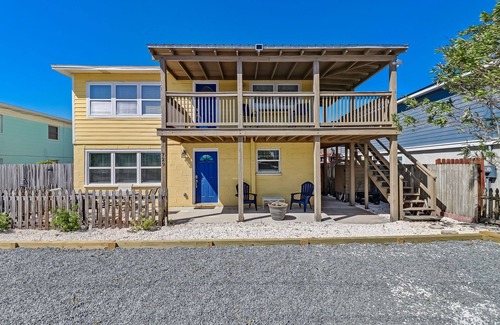 Fernandina Beach Cottage | Close to Beach with Views. Updated Condo - Pelican Beach