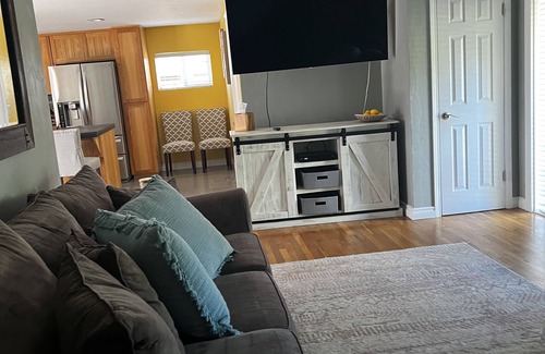 Southeast Eugene House | Close to Campus