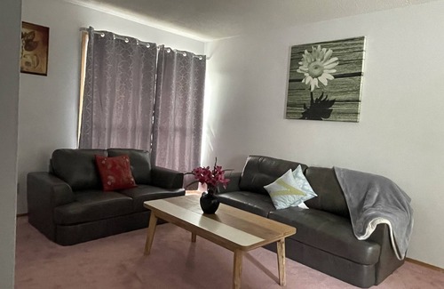 North Central Edmonton Apartment | Close to downtown 4 beds 2 bath with a play room