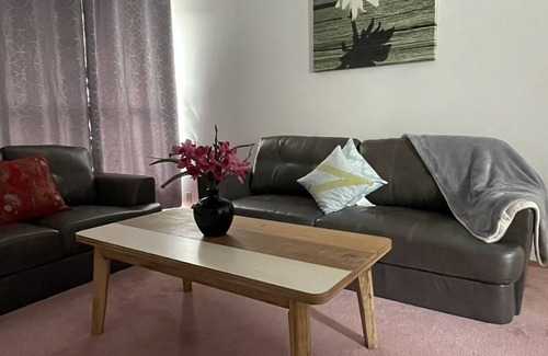 North Central Edmonton Apartment | Close to downtown 4 beds 2 bath with a play room