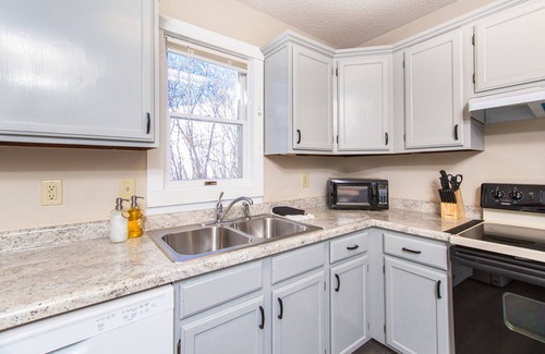 Rapid City House | ⁑Close to Downtown⁑Patio Seating⁑Clean&Quiet⁑