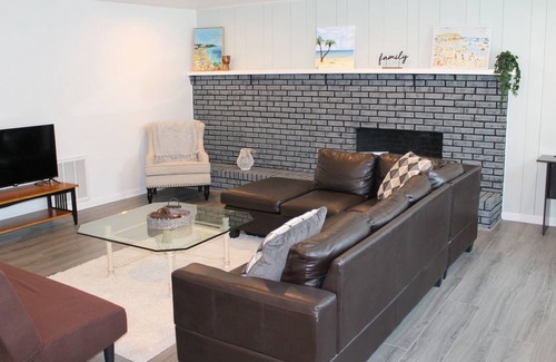 Pinellas Park House | Close to everything!