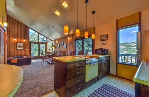 Downtown Park City Cabin | Close to Main St | Vintage Ski-In Cabin | Huge Deck