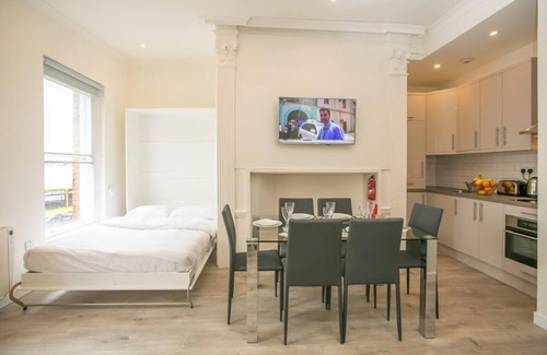 Portobello Apartment | Close to St Stephens Green 2 Bedroom Apartment