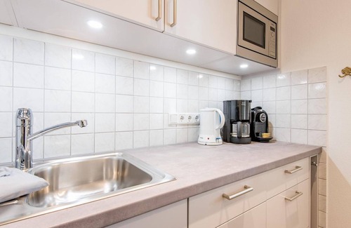 Westerland Apartment | Close to the beach. The sound of the sea. Central. - House Blanker Hans