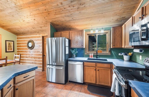 South Fork House | Close to Wolf Creek Ski Area/Private Hot Tub/ATVs Welcome/Firepit