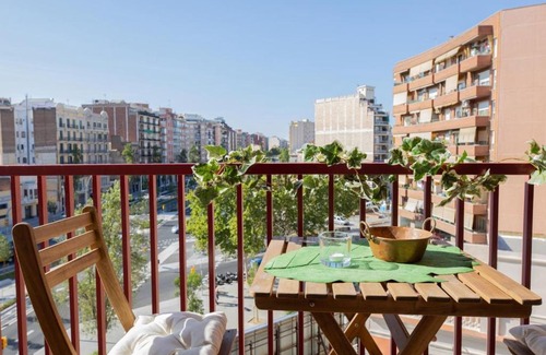 El Clot Apartment | Clot market