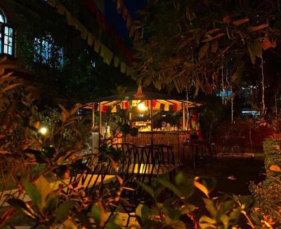 Madhyapur Thimi Hotel | Cloud 9 Garden