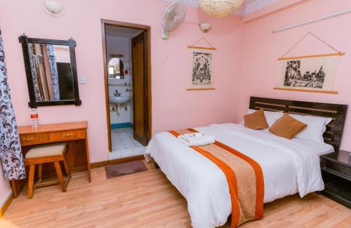 Madhyapur Thimi Hotel | Cloud 9 Garden