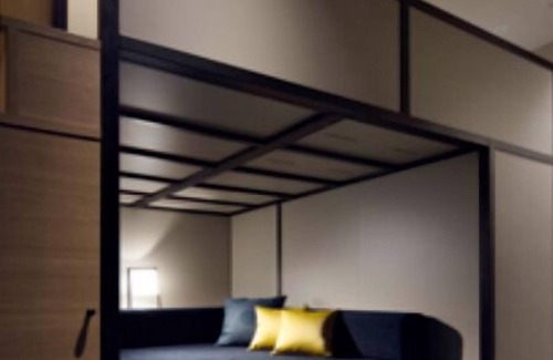 Hyakunincho Hotel | Cloud-Level Bunk Room Escape in Affordable Hotel WiFi AC Gym laundromat Shinjuku