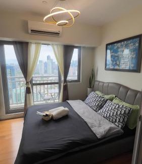 Makati Apartment | Cloud Nine Escape