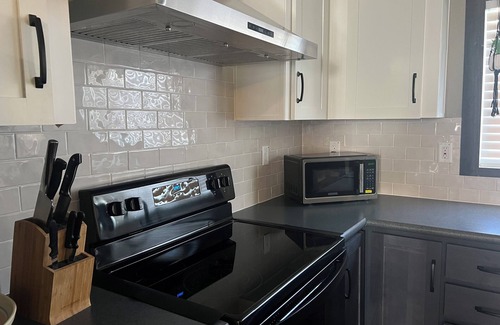 Strawn House | Cloverleaf Crossing, Small Town Charm!