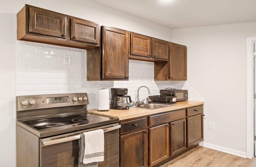Concord Apartment | CLT Speedway Getaway: 1BD/1.5BA | Concord
