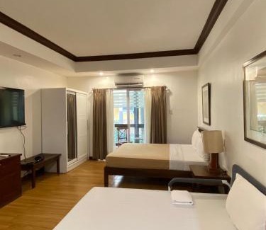 Talisay Apartment | Club Balai Isabel Recto 102 Lakeshore Room