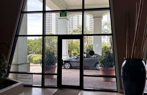 Destin Resort | Club Destin. Indoor pool, outdoor pool, Beach access