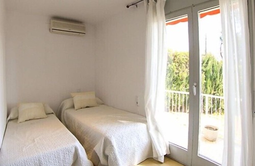 Platja d'Aro Villa | Club Villamar - Beautiful holiday villa with a nice private pool surrounded by lawn and located i...